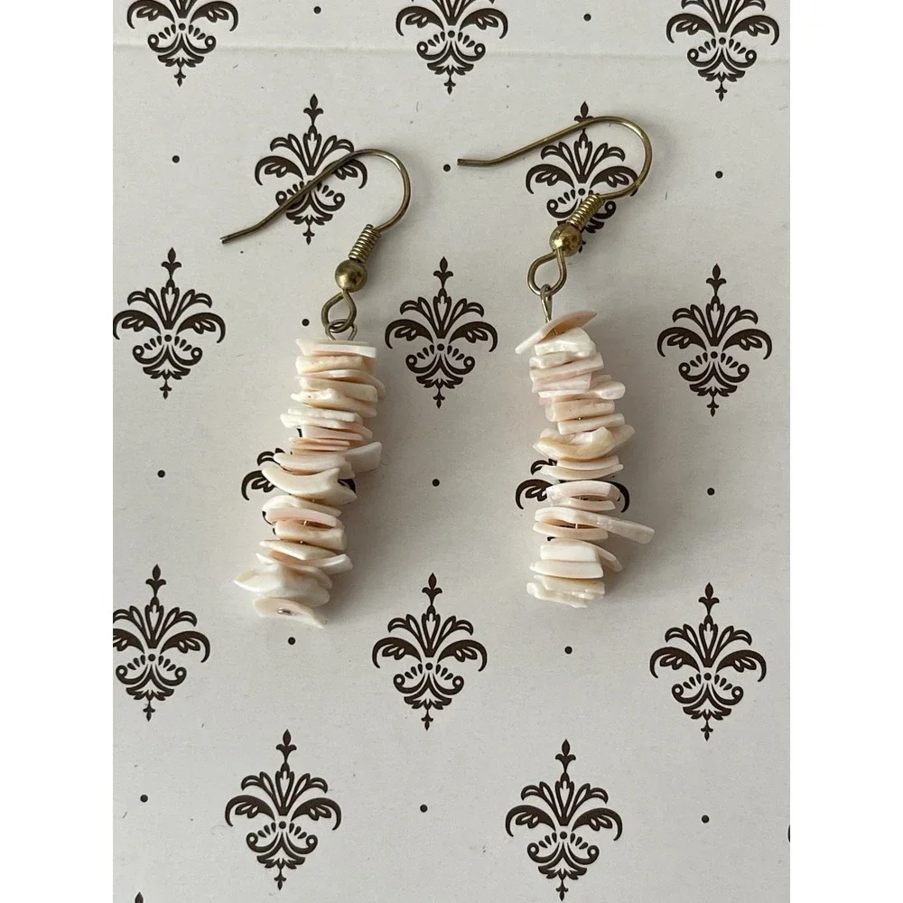 Vintage Pink Shell Jewelry Set Necklace Bracelet 2 Earring Pairs Boho Beach